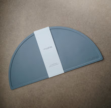 Afbeelding in Gallery-weergave laden, Placemat Siliconen Tradewinds - Mushie
