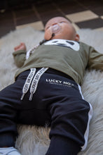 Afbeelding in Gallery-weergave laden, The Chillest Sweatpants - Lucky No 7
