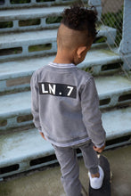 Afbeelding in Gallery-weergave laden, Black Washed Cardigan - Lucky No 7
