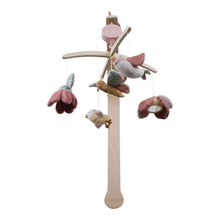 Afbeelding in Gallery-weergave laden, Houten muziekmobiel Flowers &amp; Butterflies - Little Dutch
