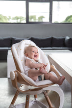 Afbeelding in Gallery-weergave laden, Evolu Newborn Seat - Naturel wit - Childhome
