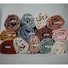 Afbeelding in Gallery-weergave laden, Swaddle Tawny Birch - Mushie
