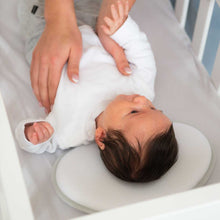 Afbeelding in Gallery-weergave laden, Baby Pillow - Doomoo
