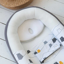 Afbeelding in Gallery-weergave laden, Baby Pillow - Doomoo
