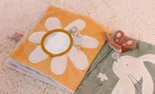 Afbeelding in Gallery-weergave laden, Activiteitenboekje Flowers &amp; Butterflies - Little Dutch

