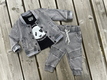Afbeelding in Gallery-weergave laden, Black Washed Cardigan - Lucky No 7
